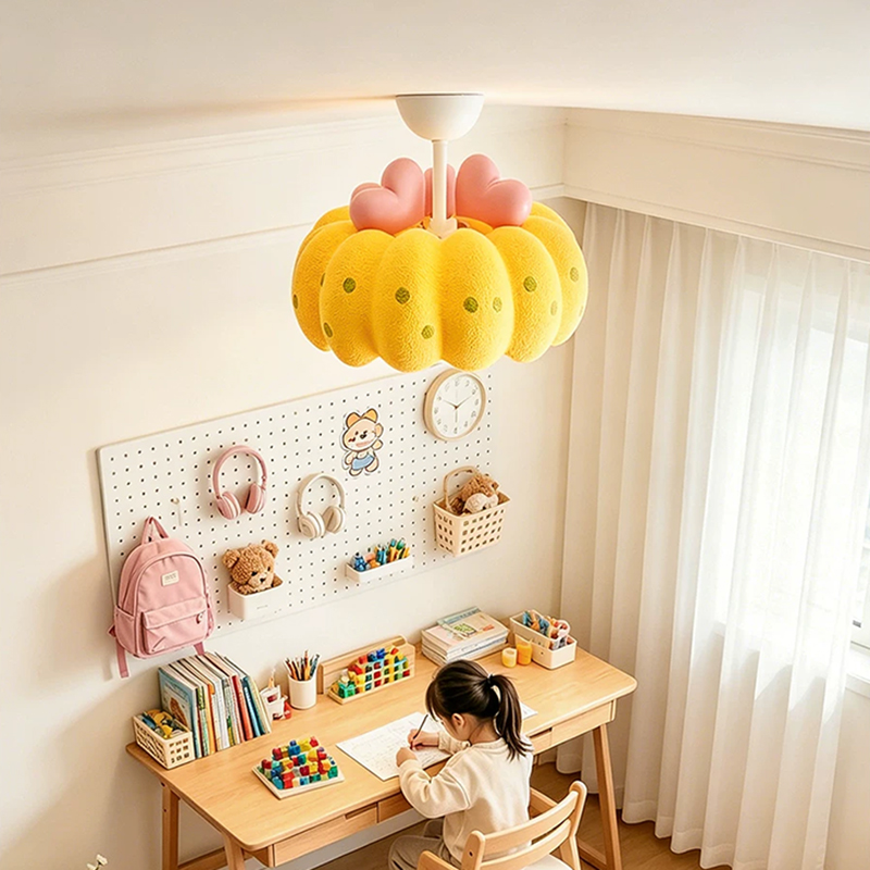 Cream Style Children's Room Ce - Baby Nursery Pink recension och pris